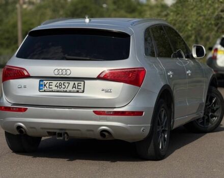 Серый Ауди Ку 5, объемом двигателя 2 л и пробегом 230 тыс. км за 12873 $, фото 2 на Automoto.ua