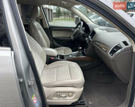 Серый Ауди Ку 5, объемом двигателя 1.97 л и пробегом 233 тыс. км за 16999 $, фото 18 на Automoto.ua