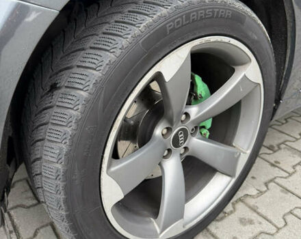 Серый Ауди Ку 5, объемом двигателя 3.2 л и пробегом 240 тыс. км за 11500 $, фото 26 на Automoto.ua