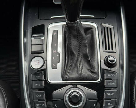 Серый Ауди Ку 5, объемом двигателя 3.2 л и пробегом 240 тыс. км за 11500 $, фото 47 на Automoto.ua