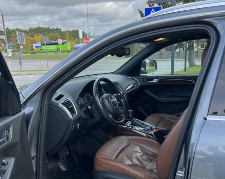 Сірий Ауді Ку 5, об'ємом двигуна 1.98 л та пробігом 183 тис. км за 15000 $, фото 6 на Automoto.ua