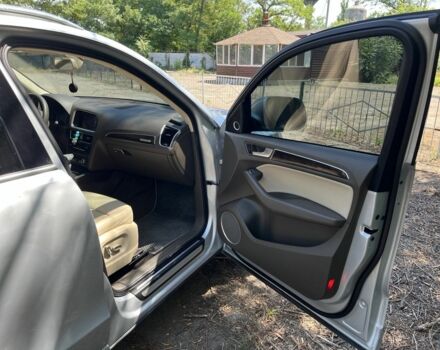 Сірий Ауді Ку 5, об'ємом двигуна 2 л та пробігом 180 тис. км за 14000 $, фото 13 на Automoto.ua