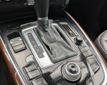 Серый Ауди Ку 5, объемом двигателя 2 л и пробегом 204 тыс. км за 10500 $, фото 22 на Automoto.ua