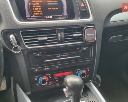 Серый Ауди Ку 5, объемом двигателя 1.97 л и пробегом 206 тыс. км за 15999 $, фото 51 на Automoto.ua