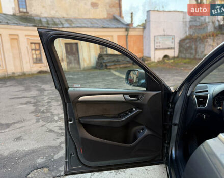 Серый Ауди Ку 5, объемом двигателя 1.97 л и пробегом 239 тыс. км за 17999 $, фото 68 на Automoto.ua