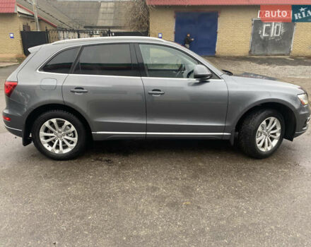 Серый Ауди Ку 5, объемом двигателя 1.98 л и пробегом 225 тыс. км за 15000 $, фото 2 на Automoto.ua