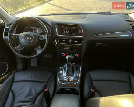 Серый Ауди Ку 5, объемом двигателя 2 л и пробегом 157 тыс. км за 14200 $, фото 15 на Automoto.ua