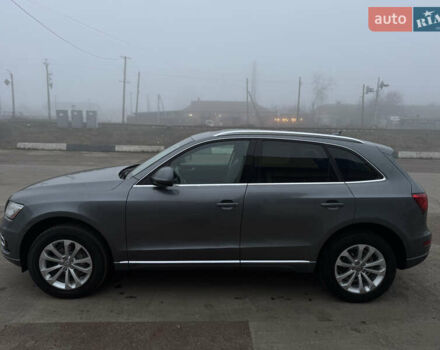 Сірий Ауді Ку 5, об'ємом двигуна 2 л та пробігом 175 тис. км за 15000 $, фото 7 на Automoto.ua