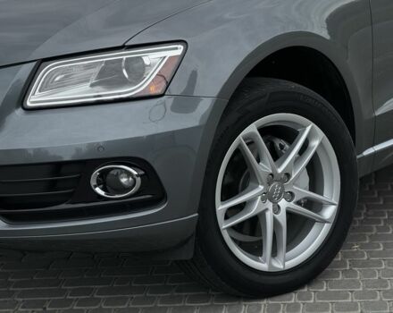 Сірий Ауді Ку 5, об'ємом двигуна 2 л та пробігом 190 тис. км за 14800 $, фото 2 на Automoto.ua