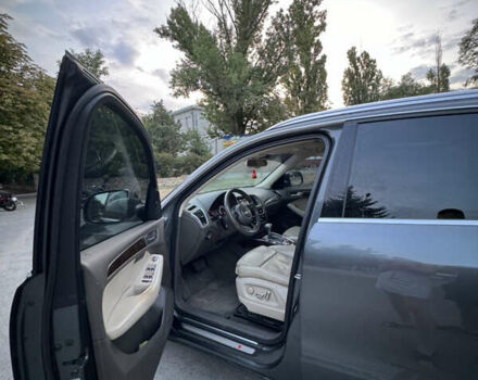 Серый Ауди Ку 5, объемом двигателя 2.97 л и пробегом 257 тыс. км за 19500 $, фото 8 на Automoto.ua