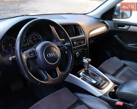 Серый Ауди Ку 5, объемом двигателя 2 л и пробегом 239 тыс. км за 17799 $, фото 17 на Automoto.ua