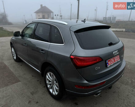 Сірий Ауді Ку 5, об'ємом двигуна 2 л та пробігом 175 тис. км за 15000 $, фото 12 на Automoto.ua