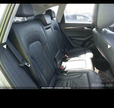 Серый Ауди Ку 5, объемом двигателя 2 л и пробегом 140 тыс. км за 12500 $, фото 51 на Automoto.ua