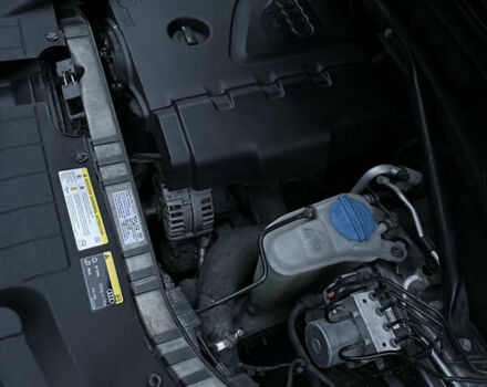 Серый Ауди Ку 5, объемом двигателя 2 л и пробегом 180 тыс. км за 14500 $, фото 12 на Automoto.ua