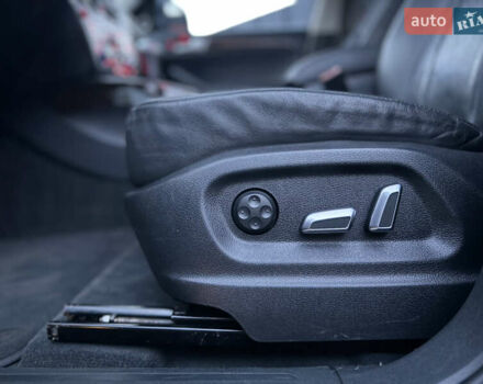 Серый Ауди Ку 5, объемом двигателя 2 л и пробегом 187 тыс. км за 12900 $, фото 21 на Automoto.ua