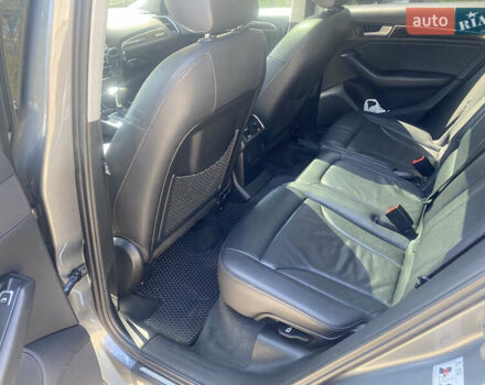 Серый Ауди Ку 5, объемом двигателя 1.98 л и пробегом 225 тыс. км за 15000 $, фото 16 на Automoto.ua