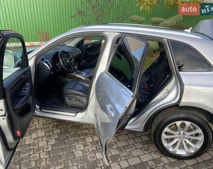 Сірий Ауді Ку 5, об'ємом двигуна 2 л та пробігом 140 тис. км за 11900 $, фото 6 на Automoto.ua