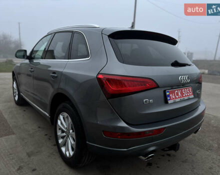Сірий Ауді Ку 5, об'ємом двигуна 2 л та пробігом 175 тис. км за 15000 $, фото 13 на Automoto.ua