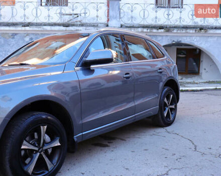 Серый Ауди Ку 5, объемом двигателя 1.97 л и пробегом 239 тыс. км за 17999 $, фото 10 на Automoto.ua