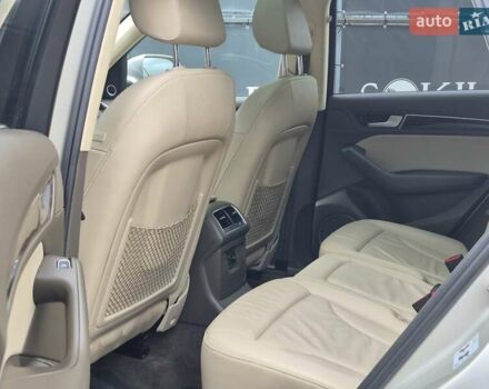 Сірий Ауді Ку 5, об'ємом двигуна 2 л та пробігом 190 тис. км за 14999 $, фото 10 на Automoto.ua