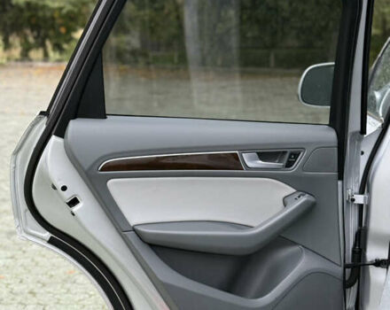 Сірий Ауді Ку 5, об'ємом двигуна 2 л та пробігом 246 тис. км за 11900 $, фото 50 на Automoto.ua