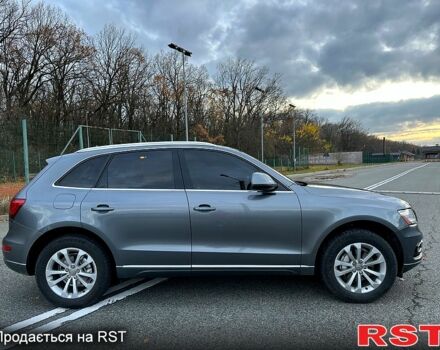 Серый Ауди Ку 5, объемом двигателя 2 л и пробегом 160 тыс. км за 15900 $, фото 1 на Automoto.ua