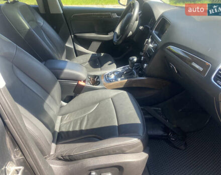 Серый Ауди Ку 5, объемом двигателя 1.98 л и пробегом 225 тыс. км за 15000 $, фото 14 на Automoto.ua