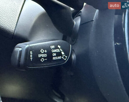 Серый Ауди Ку 5, объемом двигателя 1.98 л и пробегом 208 тыс. км за 16499 $, фото 16 на Automoto.ua