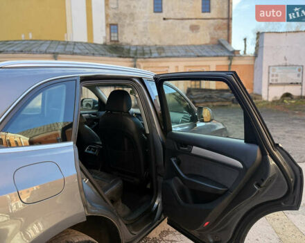 Серый Ауди Ку 5, объемом двигателя 1.97 л и пробегом 239 тыс. км за 17999 $, фото 91 на Automoto.ua