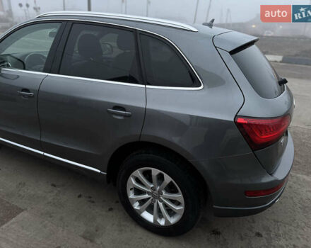 Сірий Ауді Ку 5, об'ємом двигуна 2 л та пробігом 175 тис. км за 15000 $, фото 10 на Automoto.ua