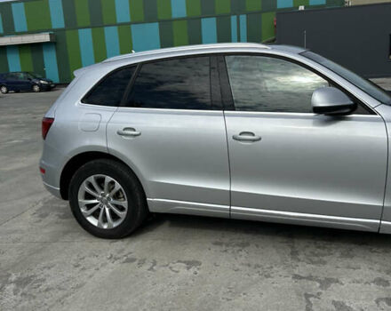 Серый Ауди Ку 5, объемом двигателя 1.98 л и пробегом 263 тыс. км за 12900 $, фото 1 на Automoto.ua