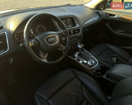 Серый Ауди Ку 5, объемом двигателя 2 л и пробегом 157 тыс. км за 14200 $, фото 13 на Automoto.ua