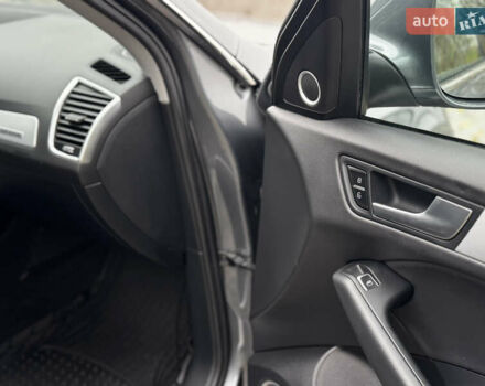 Серый Ауди Ку 5, объемом двигателя 1.98 л и пробегом 144 тыс. км за 16900 $, фото 49 на Automoto.ua