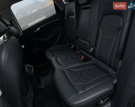 Сірий Ауді Ку 5, об'ємом двигуна 2 л та пробігом 175 тис. км за 15000 $, фото 44 на Automoto.ua