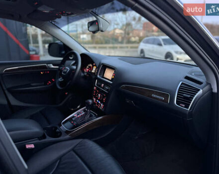 Серый Ауди Ку 5, объемом двигателя 2 л и пробегом 187 тыс. км за 12900 $, фото 35 на Automoto.ua