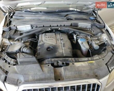 Серый Ауди Ку 5, объемом двигателя 2 л и пробегом 290 тыс. км за 9700 $, фото 1 на Automoto.ua