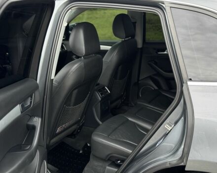 Сірий Ауді Ку 5, об'ємом двигуна 2 л та пробігом 190 тис. км за 14800 $, фото 9 на Automoto.ua