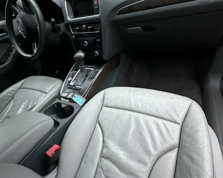 Серый Ауди Ку 5, объемом двигателя 2 л и пробегом 180 тыс. км за 14500 $, фото 8 на Automoto.ua