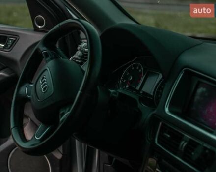 Серый Ауди Ку 5, объемом двигателя 1.98 л и пробегом 143 тыс. км за 16000 $, фото 21 на Automoto.ua