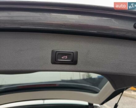 Сірий Ауді Ку 5, об'ємом двигуна 2 л та пробігом 260 тис. км за 13999 $, фото 46 на Automoto.ua