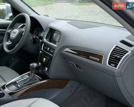 Сірий Ауді Ку 5, об'ємом двигуна 2 л та пробігом 246 тис. км за 11900 $, фото 39 на Automoto.ua