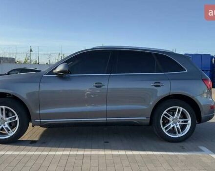 Серый Ауди Ку 5, объемом двигателя 2.97 л и пробегом 195 тыс. км за 19700 $, фото 2 на Automoto.ua