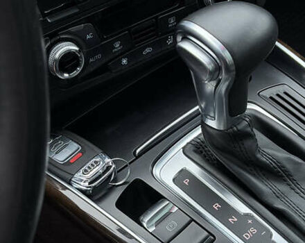 Серый Ауди Ку 5, объемом двигателя 1.98 л и пробегом 223 тыс. км за 12700 $, фото 40 на Automoto.ua