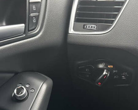 Серый Ауди Ку 5, объемом двигателя 2 л и пробегом 156 тыс. км за 13650 $, фото 24 на Automoto.ua