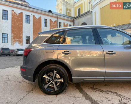 Серый Ауди Ку 5, объемом двигателя 1.97 л и пробегом 239 тыс. км за 17999 $, фото 46 на Automoto.ua
