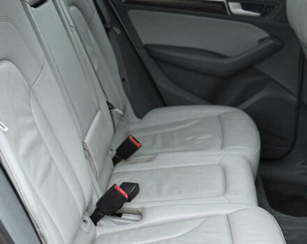 Сірий Ауді Ку 5, об'ємом двигуна 2 л та пробігом 246 тис. км за 11900 $, фото 44 на Automoto.ua