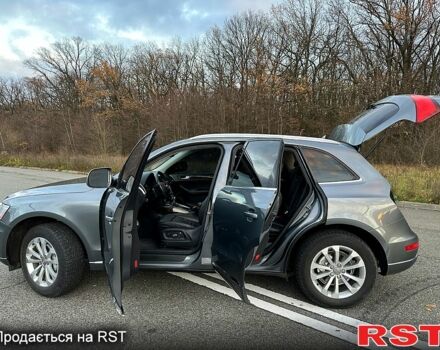 Серый Ауди Ку 5, объемом двигателя 2 л и пробегом 160 тыс. км за 15900 $, фото 3 на Automoto.ua