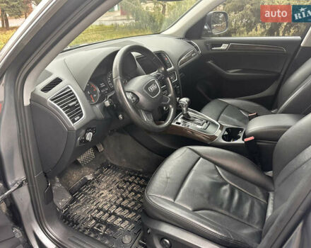 Серый Ауди Ку 5, объемом двигателя 2 л и пробегом 156 тыс. км за 13650 $, фото 16 на Automoto.ua