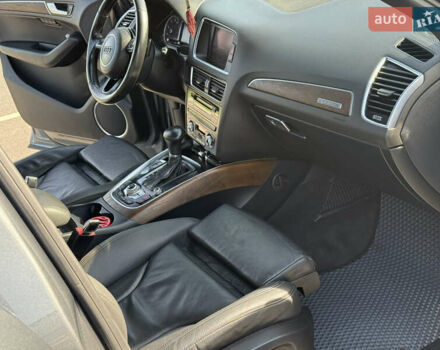 Серый Ауди Ку 5, объемом двигателя 1.98 л и пробегом 208 тыс. км за 16499 $, фото 21 на Automoto.ua