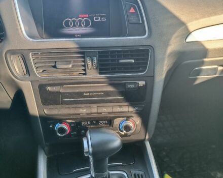 Серый Ауди Ку 5, объемом двигателя 2 л и пробегом 200 тыс. км за 15900 $, фото 7 на Automoto.ua